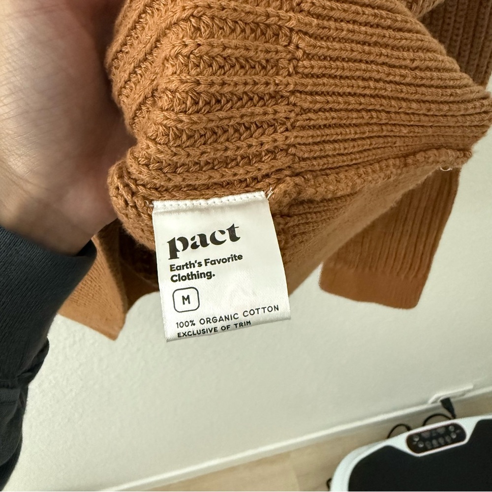 Pact NWOT Luxe Knit Cropped Cardigan - Picture 4 of 5